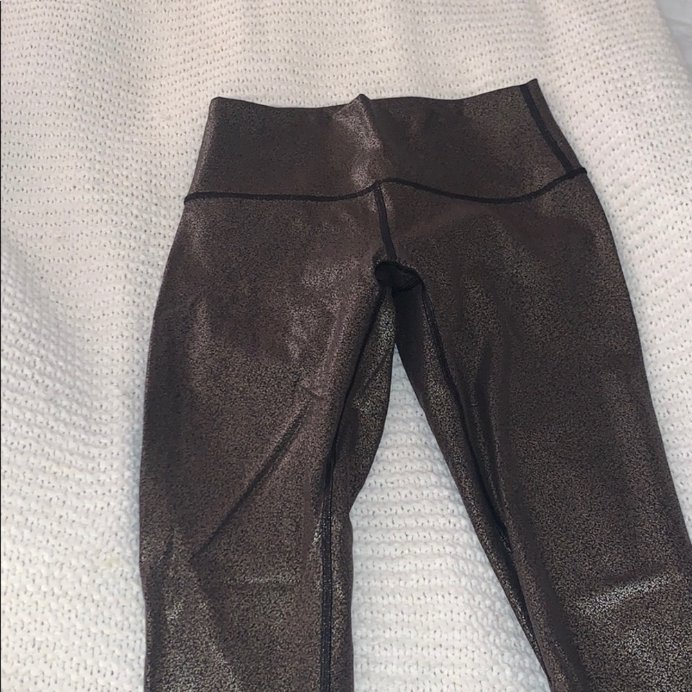 Lululemon leggings never worn